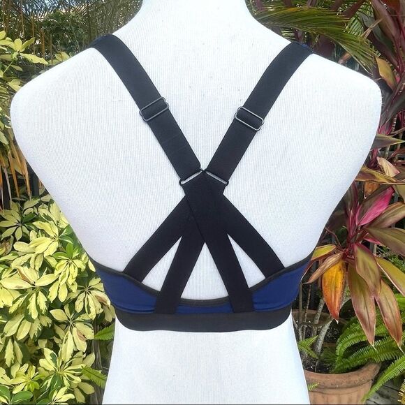 VSX Sport Knockout High Impact Sports Bra - Picture 6 of 12